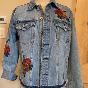 Umgee denim jacket w/embroidery